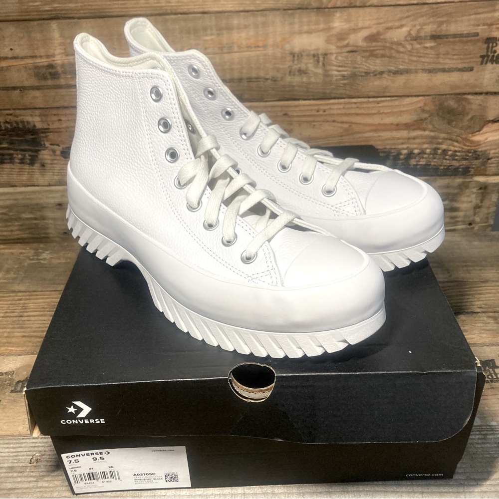 Converse Women’s Chuck Taylor All Star Lugged 2.0 Hi Leather Sneakers White